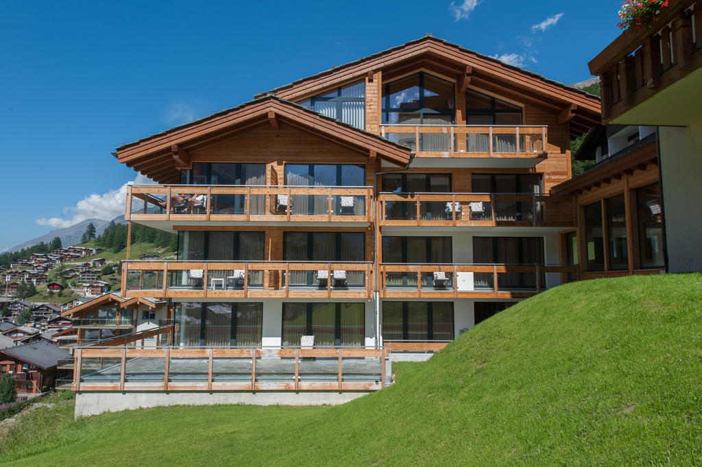 Petit Chalet By Schoenegg เซอร์แมท ภายนอก รูปภาพ